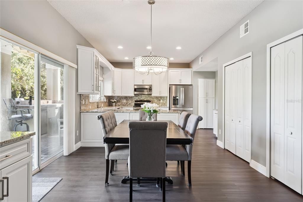 For Sale: $850,000 (4 beds, 2 baths, 4204 Square Feet)