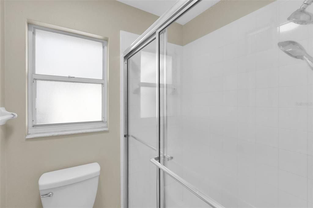 En Venta: $359,000 (3 camas, 2 baños, 1180 Pies cuadrados)