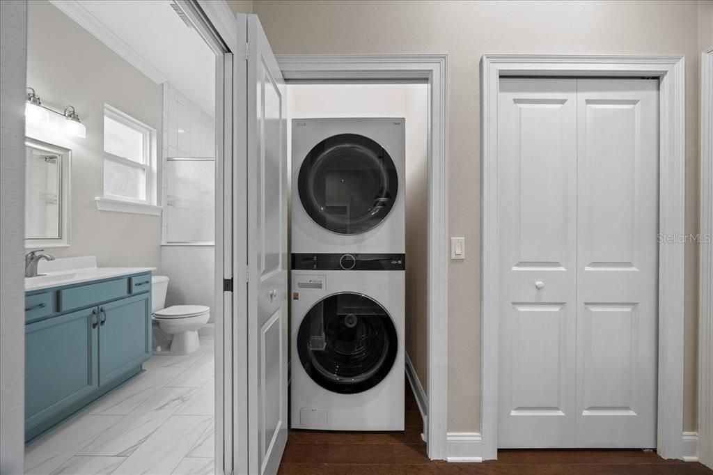 For Sale: $1,295,000 (3 beds, 2 baths, 2768 Square Feet)