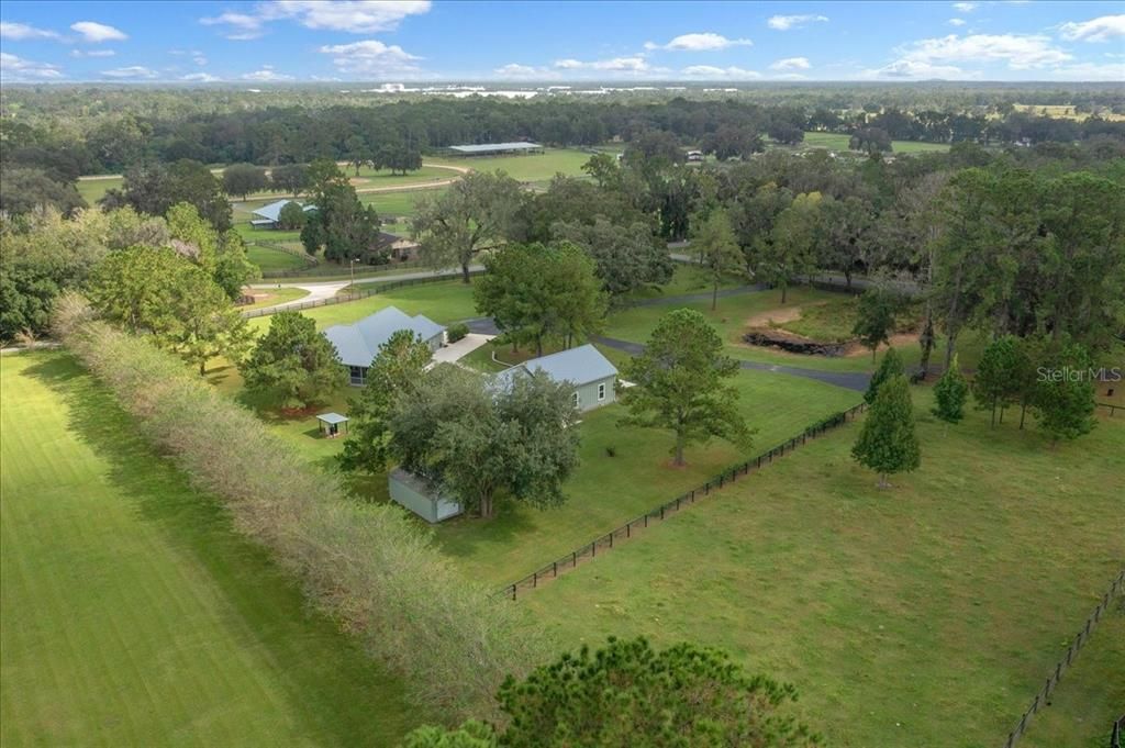 For Sale: $1,295,000 (3 beds, 2 baths, 2768 Square Feet)