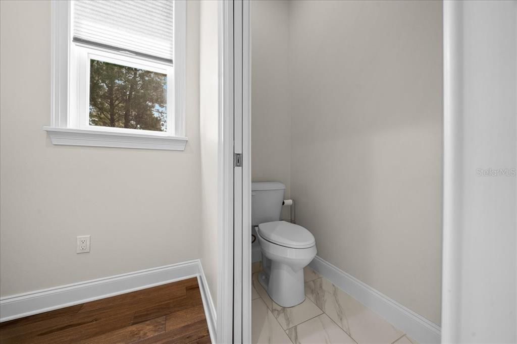 For Sale: $1,295,000 (3 beds, 2 baths, 2768 Square Feet)