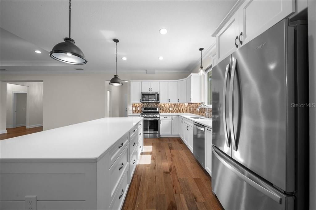 For Sale: $1,295,000 (3 beds, 2 baths, 2768 Square Feet)