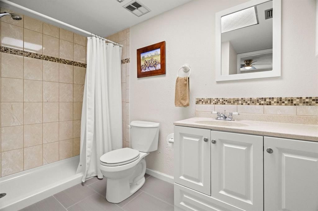 For Sale: $309,900 (2 beds, 2 baths, 1490 Square Feet)