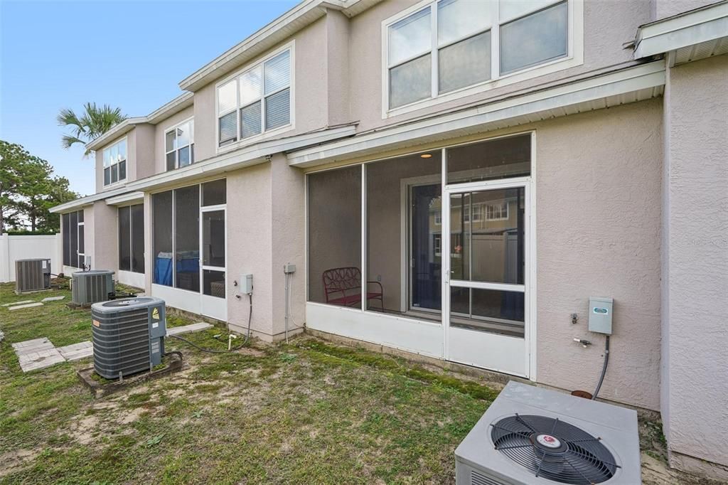 For Sale: $172,000 (2 beds, 2 baths, 1134 Square Feet)