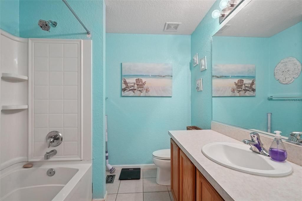 For Sale: $172,000 (2 beds, 2 baths, 1134 Square Feet)