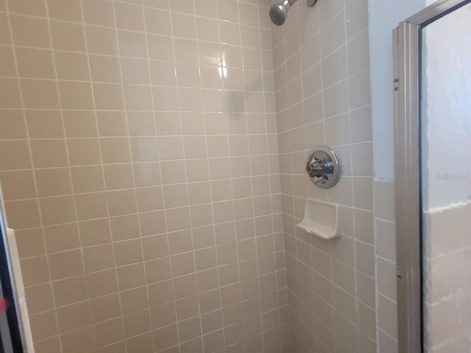 В аренду: $1,600 (2 спален, 2 ванн, 1122 Квадратных фут)