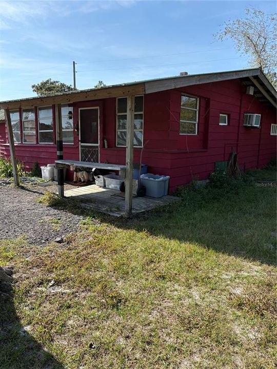For Sale: $930,000 (3 beds, 2 baths, 1795 Square Feet)