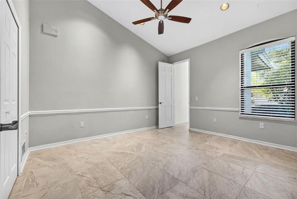 出租: $5,750 (3 贝兹, 3 浴室, 3168 平方英尺)