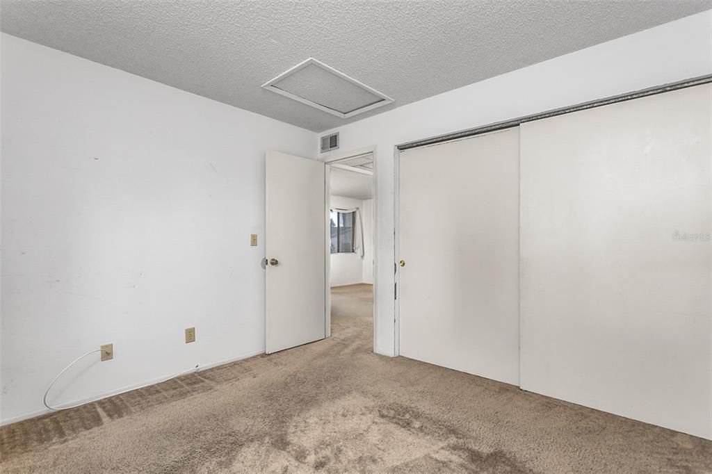 待售: $99,999 (1 贝兹, 1 浴室, 648 平方英尺)