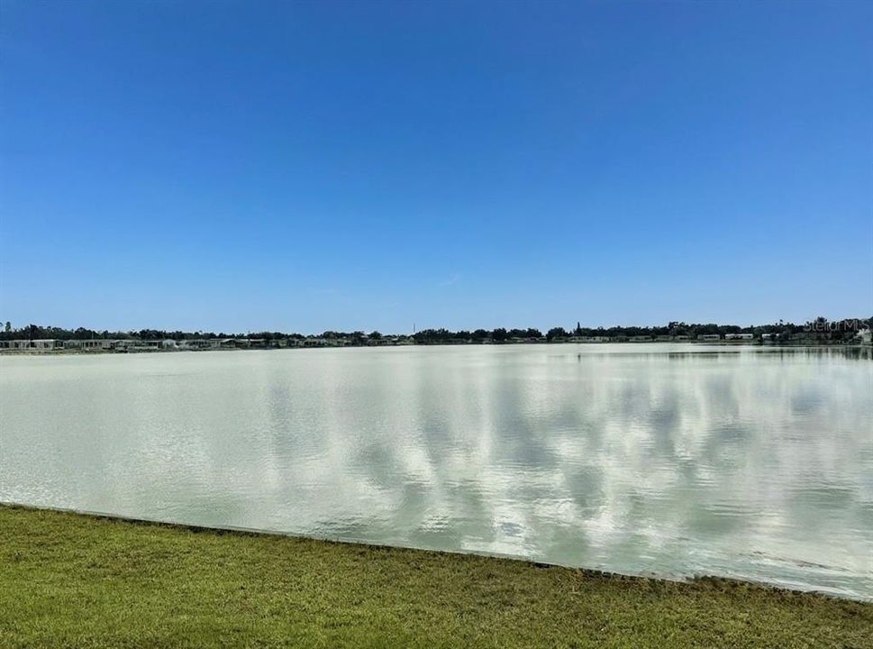 待售: $235,000 (2 贝兹, 2 浴室, 1220 平方英尺)