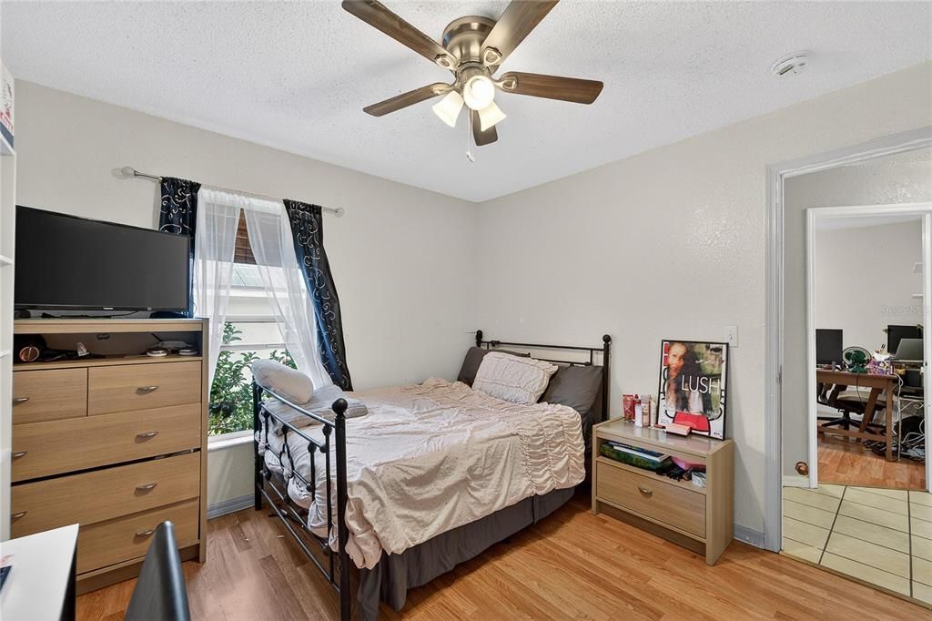 待售: $383,250 (3 贝兹, 2 浴室, 1750 平方英尺)