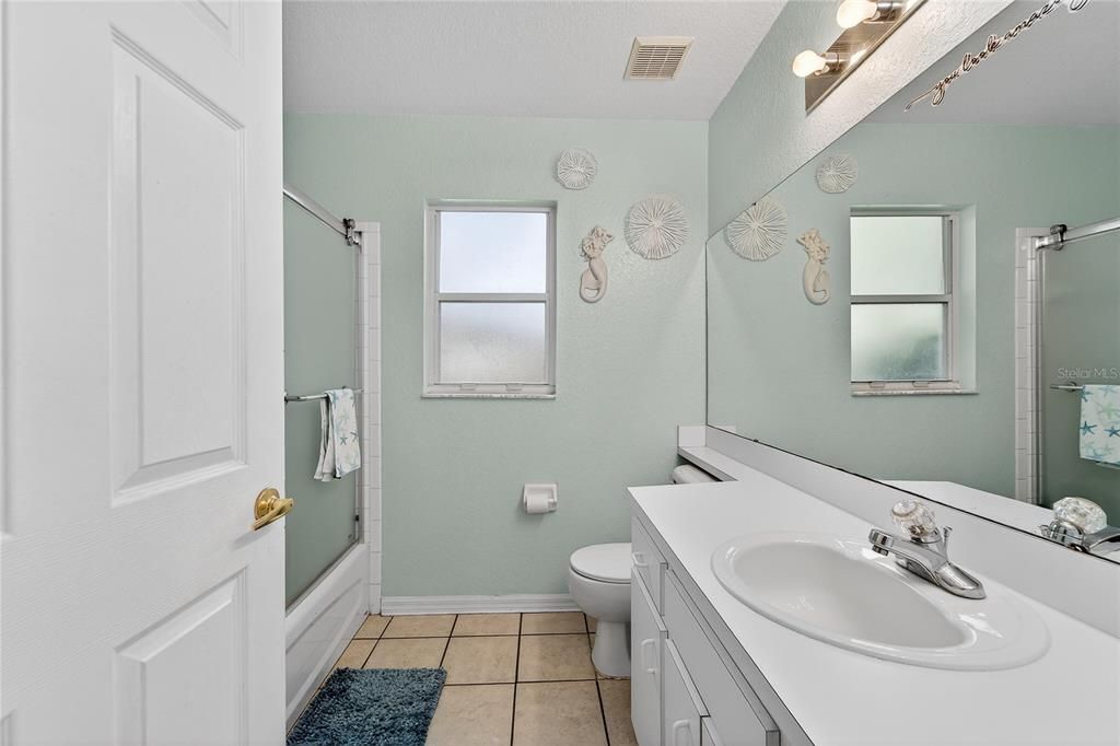 待售: $383,250 (3 贝兹, 2 浴室, 1750 平方英尺)