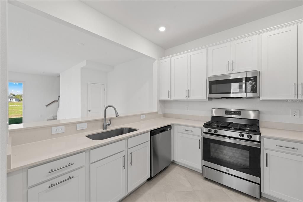 В аренду: $1,800 (3 спален, 2 ванн, 1871 Квадратных фут)