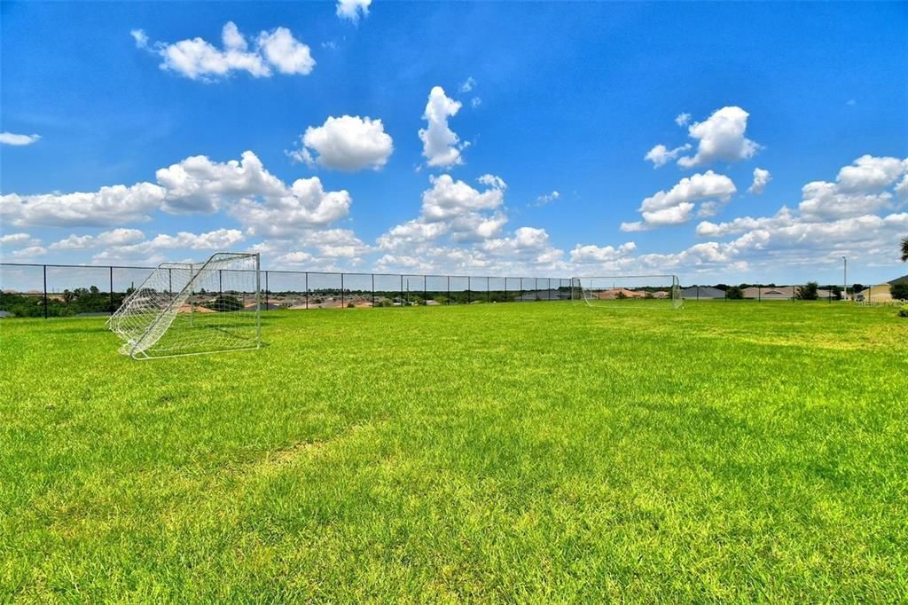 出租: $2,000 (3 贝兹, 2 浴室, 1513 平方英尺)