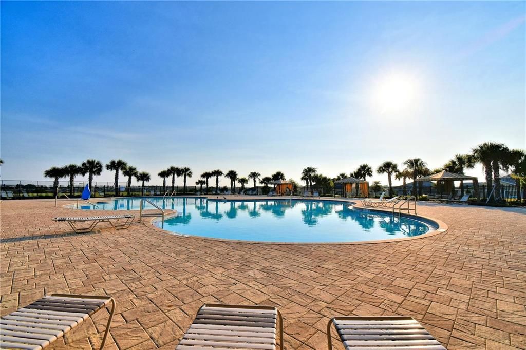 出租: $2,000 (3 贝兹, 2 浴室, 1513 平方英尺)