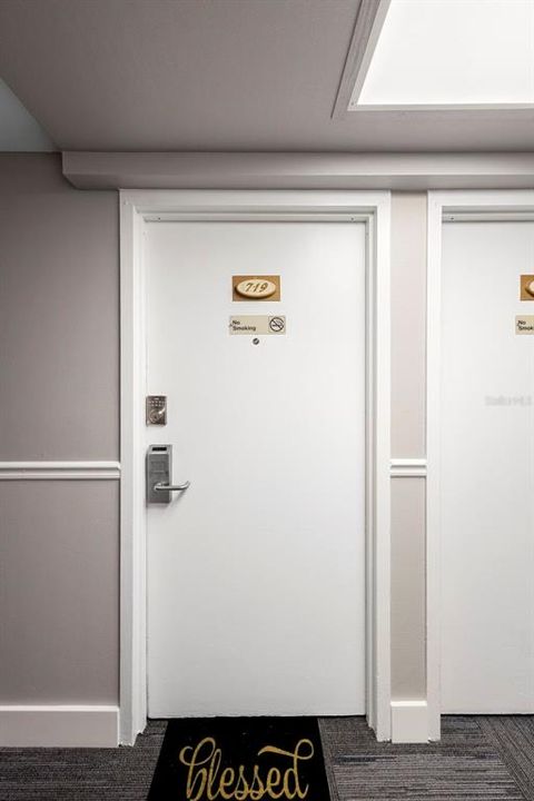 For Sale: $249,000 (3 beds, 3 baths, 1130 Square Feet)