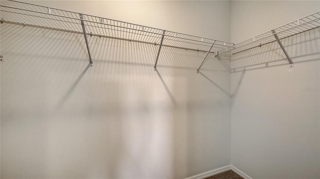 En Venta: $302,056 (3 camas, 2 baños, 1275 Pies cuadrados)