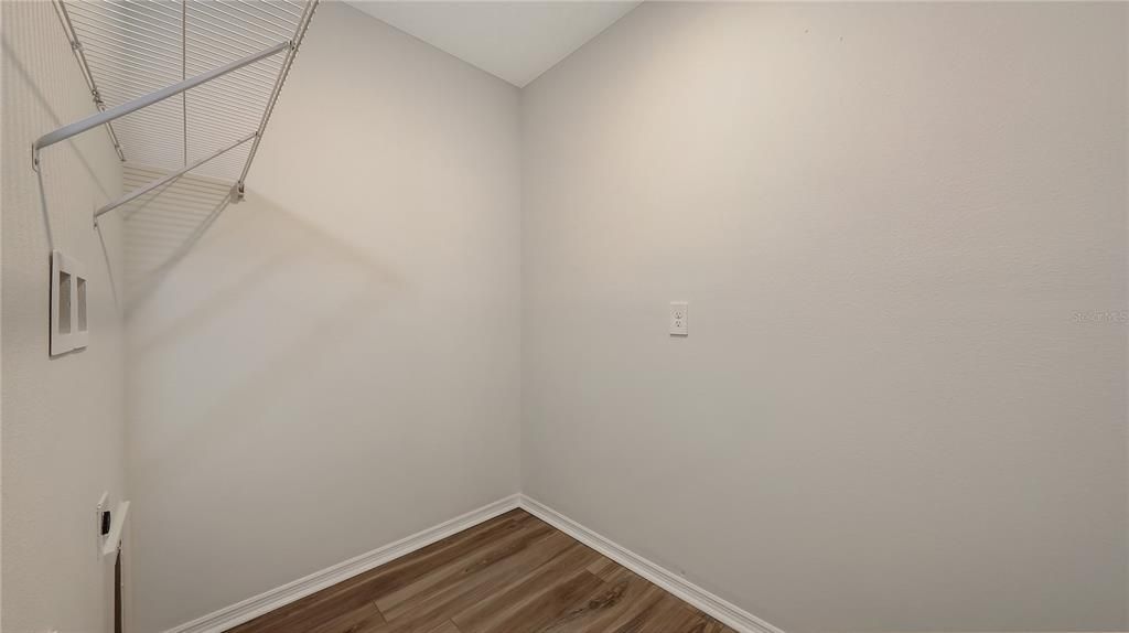 En Venta: $302,056 (3 camas, 2 baños, 1275 Pies cuadrados)