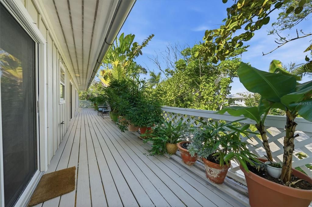 В аренду: $10,000 (4 спален, 3 ванн, 2600 Квадратных фут)