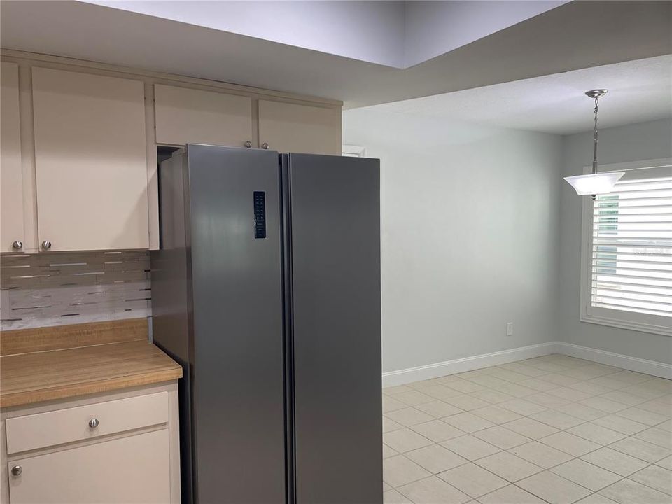 出租: $3,550 (3 贝兹, 2 浴室, 1833 平方英尺)