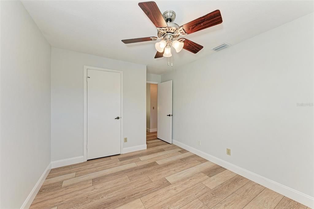 出租: $3,550 (3 贝兹, 2 浴室, 1833 平方英尺)