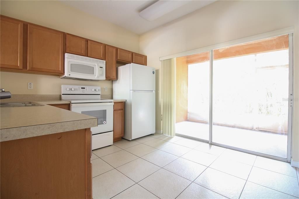 В аренду: $1,700 (2 спален, 2 ванн, 1224 Квадратных фут)