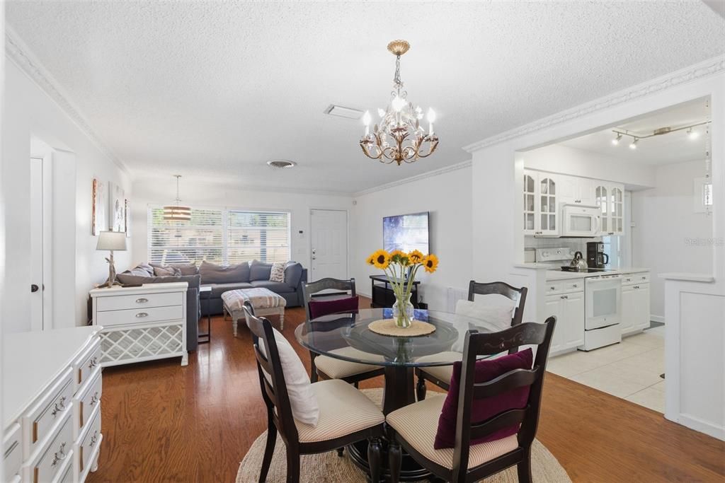 En Renta: $2,800 (3 camas, 2 baños, 1394 Pies cuadrados)