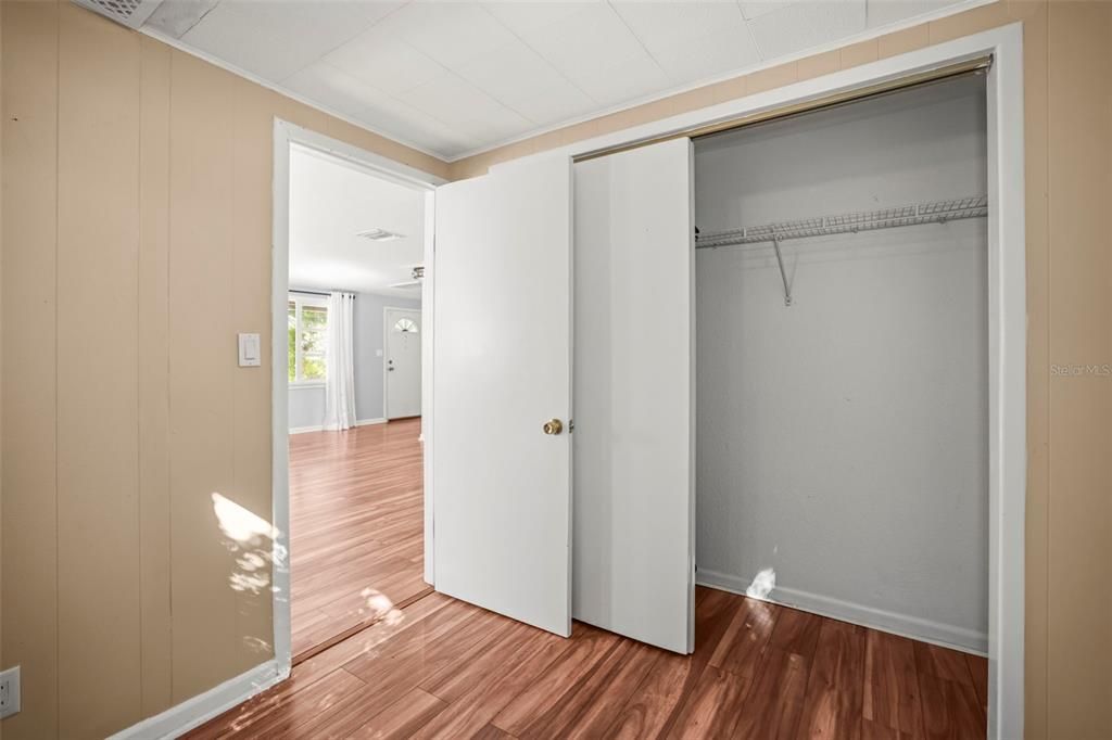 En Venta: $325,000 (2 camas, 1 baños, 872 Pies cuadrados)