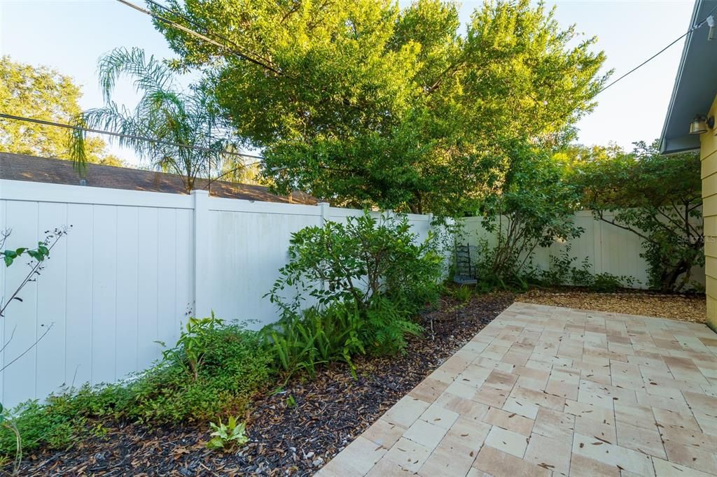 En Venta: $325,000 (2 camas, 1 baños, 872 Pies cuadrados)