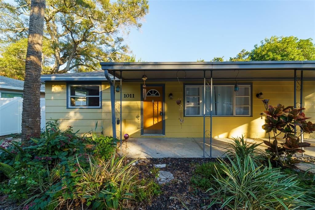 En Venta: $325,000 (2 camas, 1 baños, 872 Pies cuadrados)