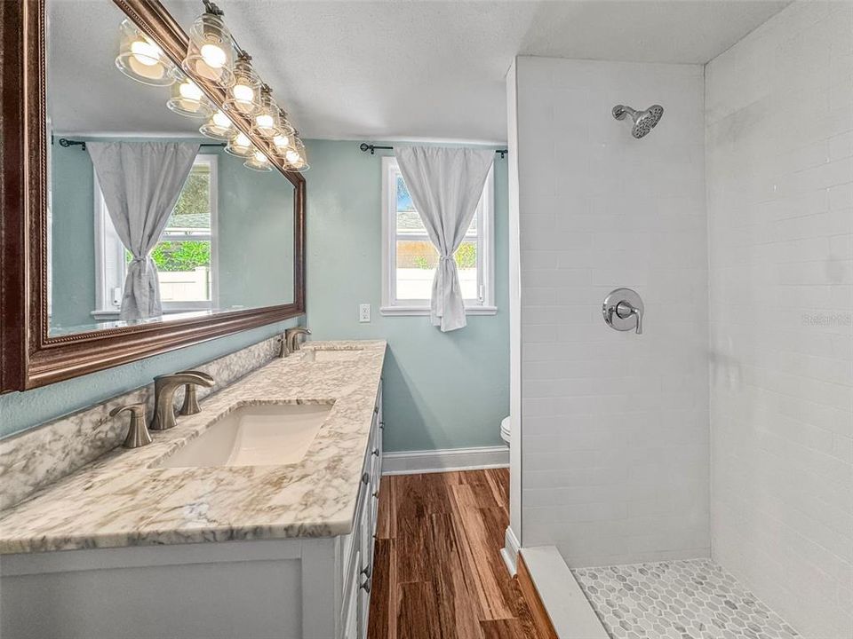 En Venta: $325,000 (2 camas, 1 baños, 872 Pies cuadrados)