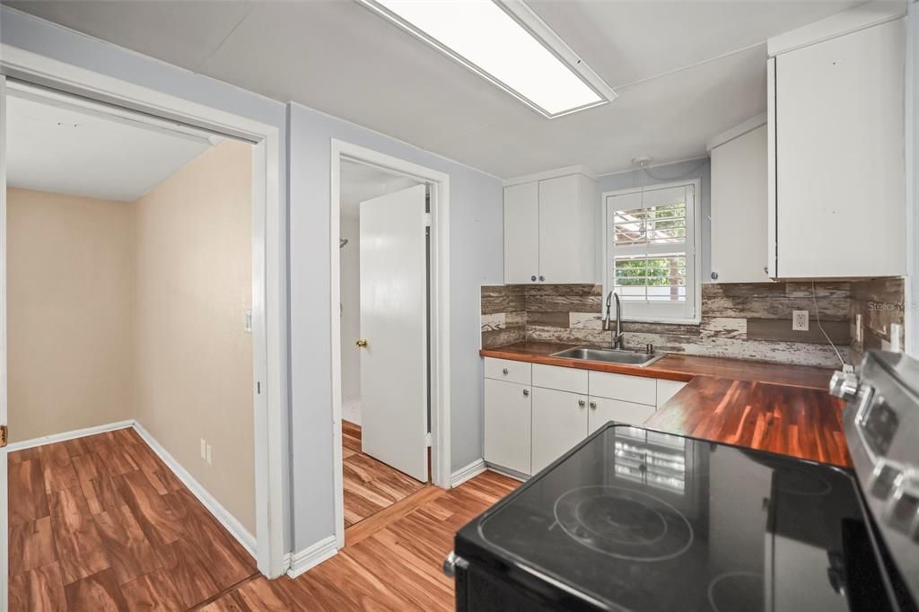 En Venta: $325,000 (2 camas, 1 baños, 872 Pies cuadrados)