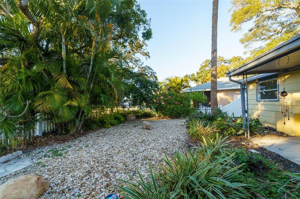 En Venta: $325,000 (2 camas, 1 baños, 872 Pies cuadrados)