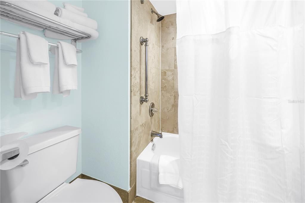 En Venta: $340,000 (1 camas, 1 baños, 300 Pies cuadrados)