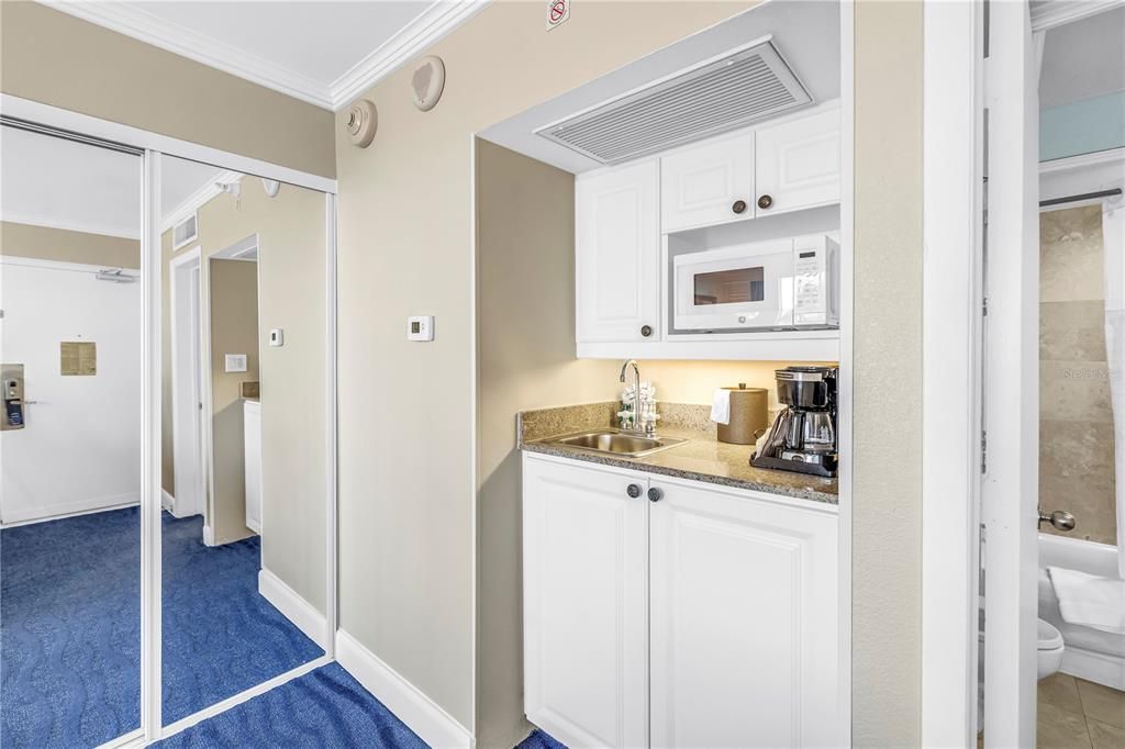 En Venta: $340,000 (1 camas, 1 baños, 300 Pies cuadrados)