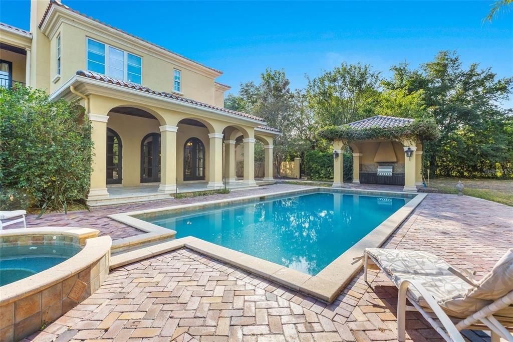 待售: $2,449,000 (5 贝兹, 4 浴室, 6440 平方英尺)