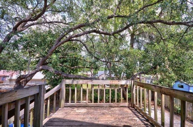 出租: $2,065 (1 贝兹, 1 浴室, 744 平方英尺)