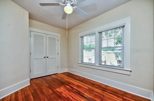 出租: $2,065 (1 贝兹, 1 浴室, 744 平方英尺)