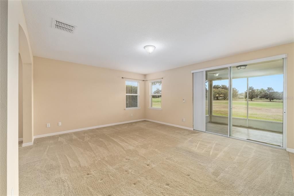 For Sale: $300,000 (2 beds, 2 baths, 1772 Square Feet)