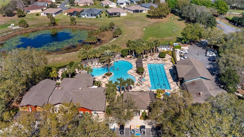 For Sale: $300,000 (2 beds, 2 baths, 1772 Square Feet)