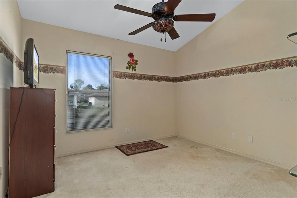 На продажу: $335,000 (3 спален, 2 ванн, 1725 Квадратных фут)