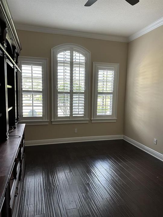 For Sale: $1,999,000 (4 beds, 3 baths, 3470 Square Feet)