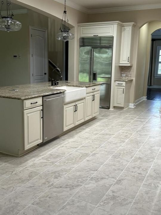 For Sale: $1,999,000 (4 beds, 3 baths, 3470 Square Feet)