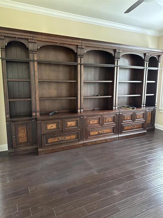 For Sale: $1,999,000 (4 beds, 3 baths, 3470 Square Feet)