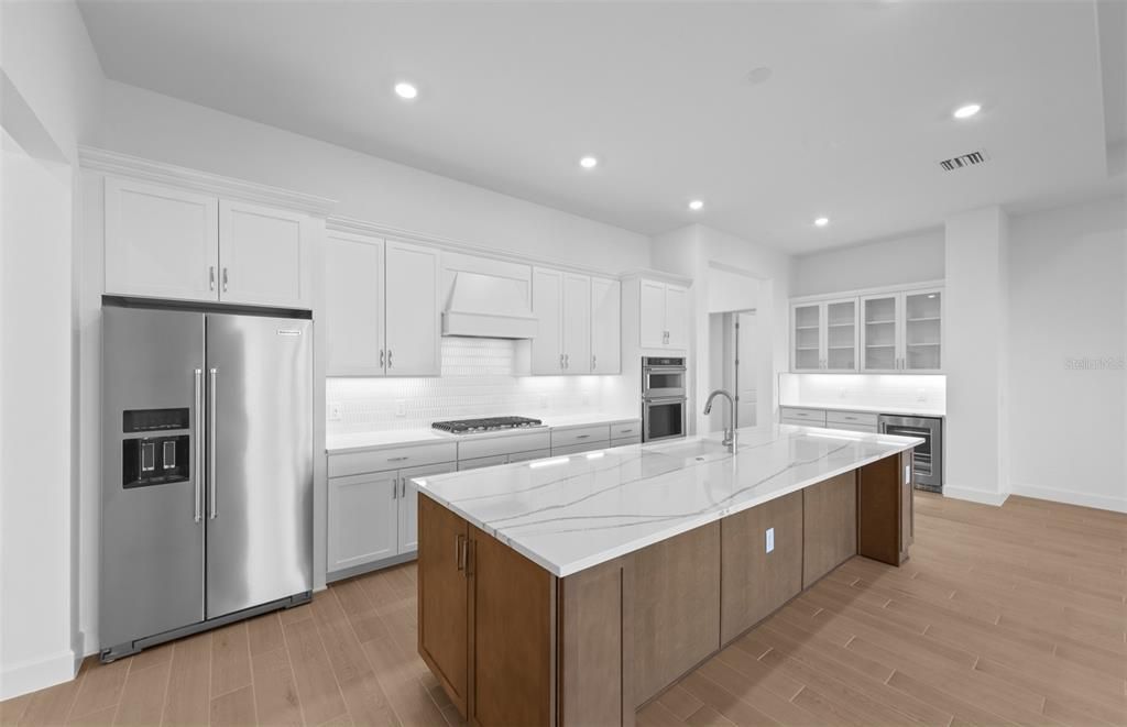 На продажу: $749,990 (3 спален, 2 ванн, 2269 Квадратных фут)