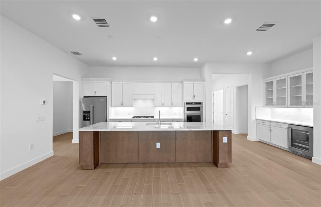 На продажу: $749,990 (3 спален, 2 ванн, 2269 Квадратных фут)