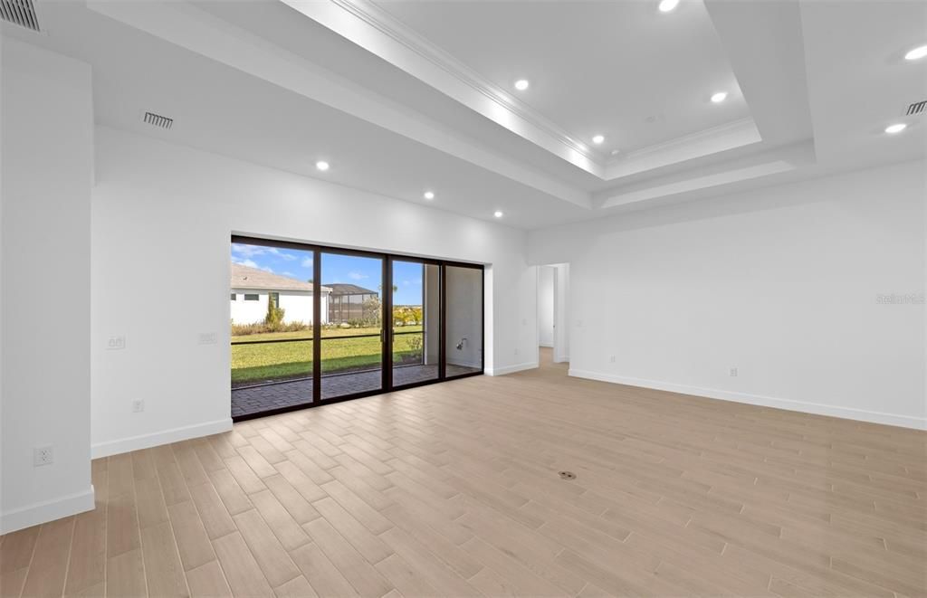 На продажу: $749,990 (3 спален, 2 ванн, 2269 Квадратных фут)