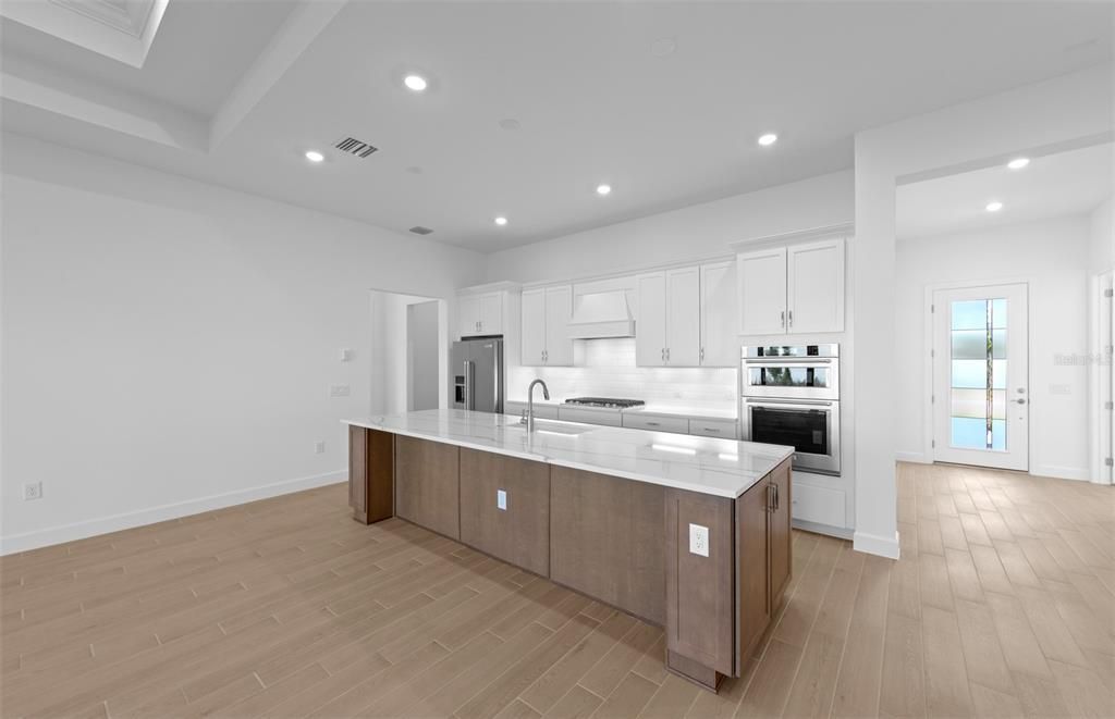 На продажу: $749,990 (3 спален, 2 ванн, 2269 Квадратных фут)