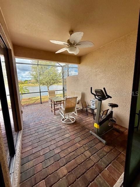 На продажу: $333,000 (2 спален, 2 ванн, 1568 Квадратных фут)