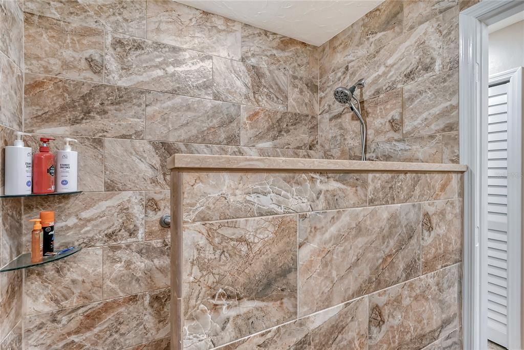 待售: $430,000 (3 贝兹, 2 浴室, 1971 平方英尺)